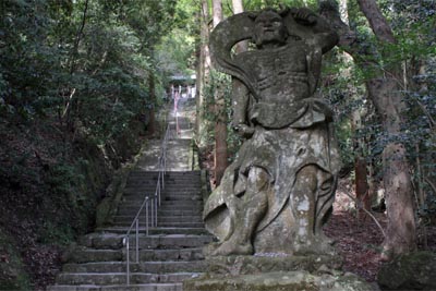 文殊仙寺への参道